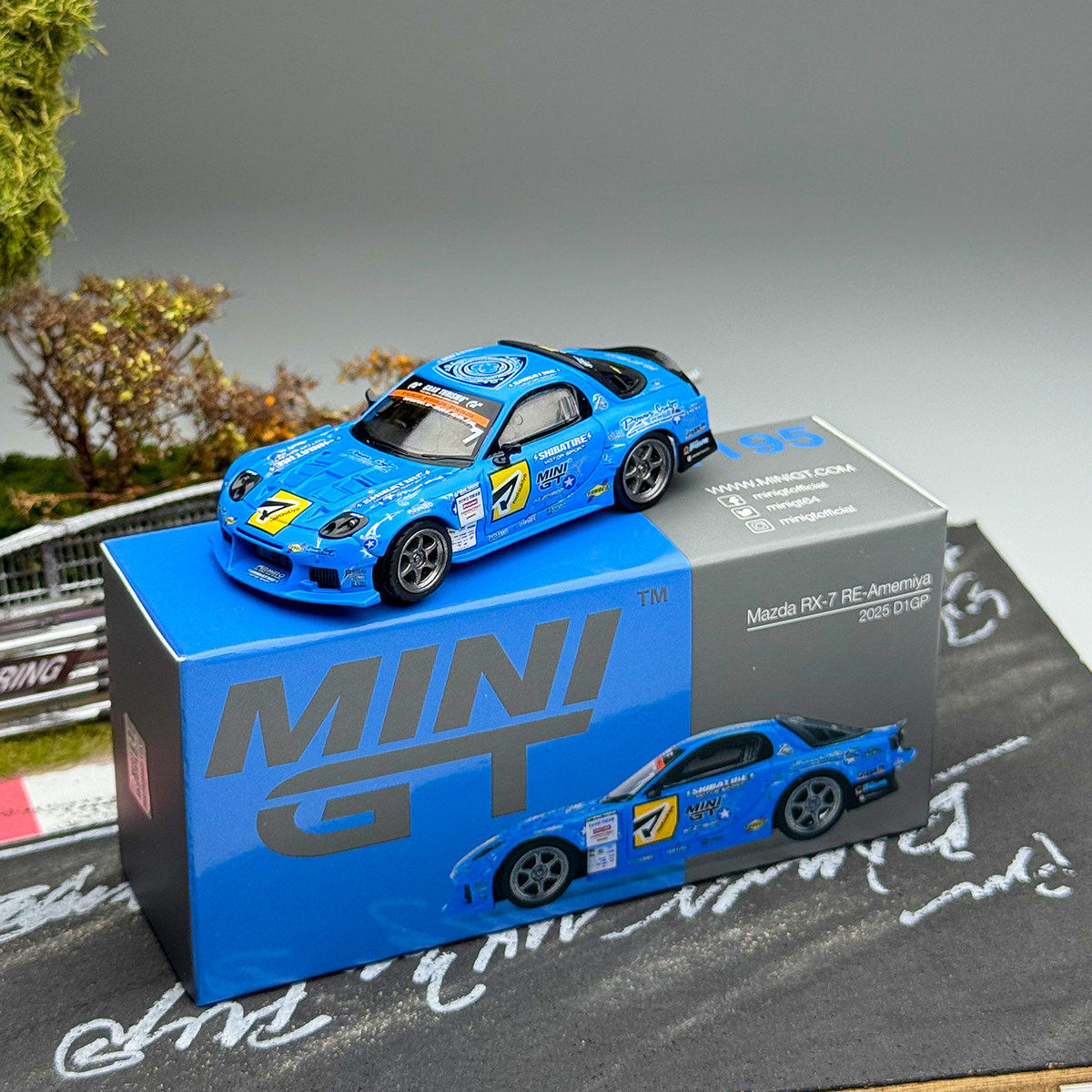 MINIGT 1:64 Mazda RX-7 RE-Amem - Kids Toys Car avis et prix